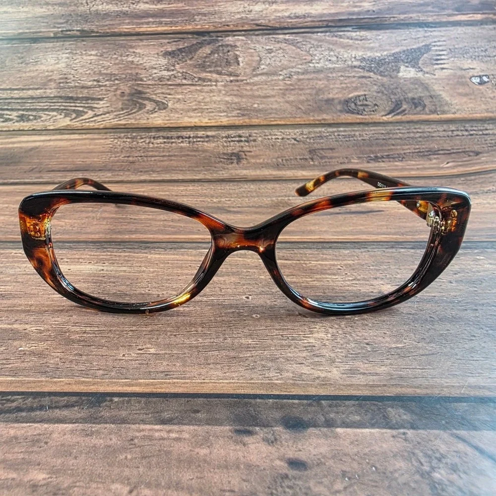 Foster Grant Women's Sunglasses Tortoise Cat Eye DG1018 Maren FWG FRAMES‎ ONLY